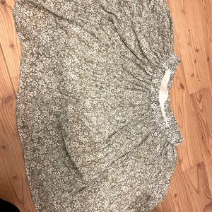 Dynamite green and white floral skirt ! Never worn ! Size small !